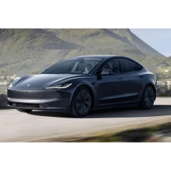 Tesla Model 3 RWD Highland