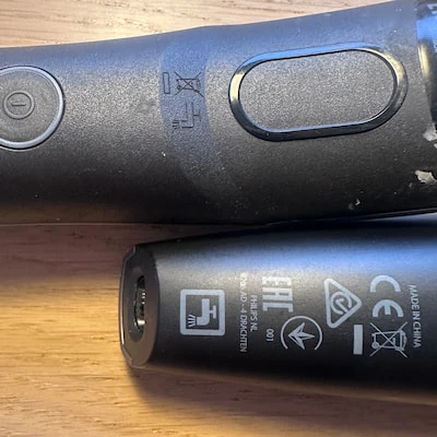 To vaskbare trimmere