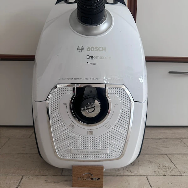 Bosch Ergomaxx BGL7A433, een van de stofzuigers waar ik ervaring mee heb
