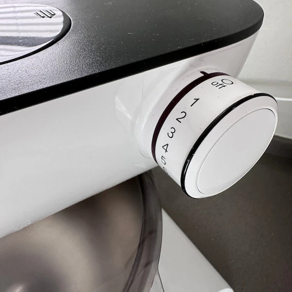 Hastighedsindstillingerne på en røremaskine