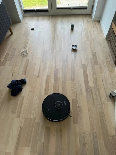 Objekterne på gulvet, da testen var afsluttet