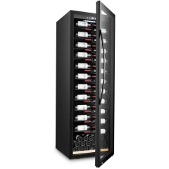 Mquvée WineExpert 192 set forfra